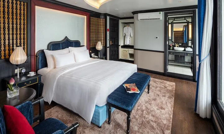 La Casta Cruises 3-day Explore Halong and Lan Ha Bay from Hanoi