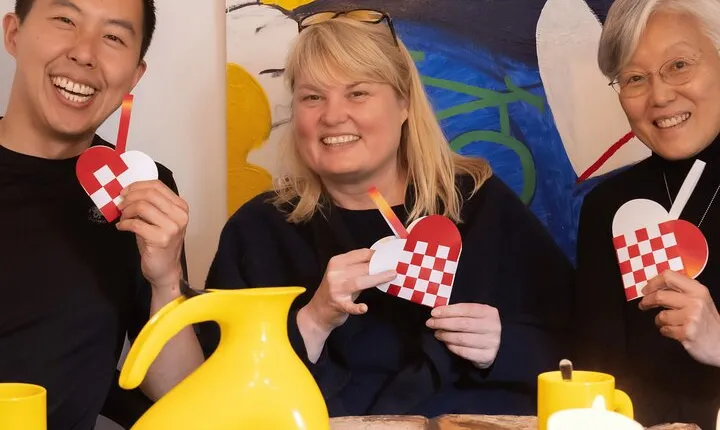 2 Hours Paper Hearts Weaving Activity in Copenhagen