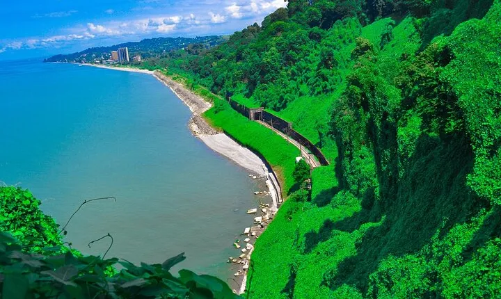 Private Sightseeing Tour from Batumi to Mtirala and Botanical garden