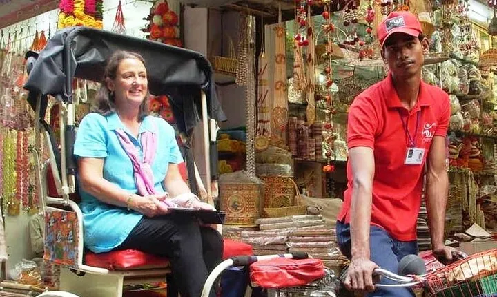 Delhi Rickshaw Tour: Explore Old Delhi Hertiage by Cycle Rickshaw