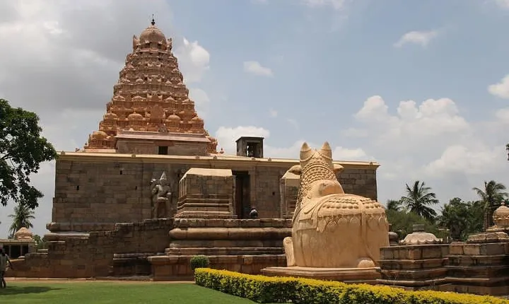 Great Living Chola Temples around Thanjavur with Lunch