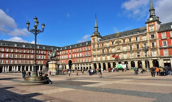 Lisbon & Madrid Private Luxury Road Trip