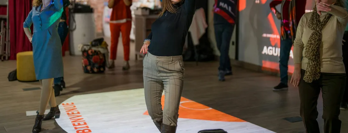 Interactive flamenco experience and guided tour in Málaga