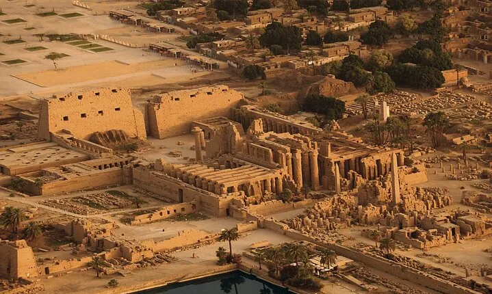 Private Tour from Safaga Port to Luxor by Car