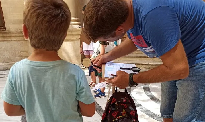 The Hunt of the Olympian Gods, scavenger hunt for families, prive