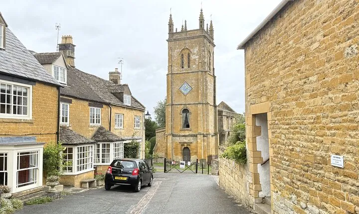 Father Brown Walking Tour in Blockley