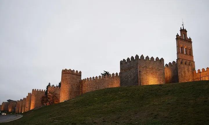 Avila Private Historic Walking Tour