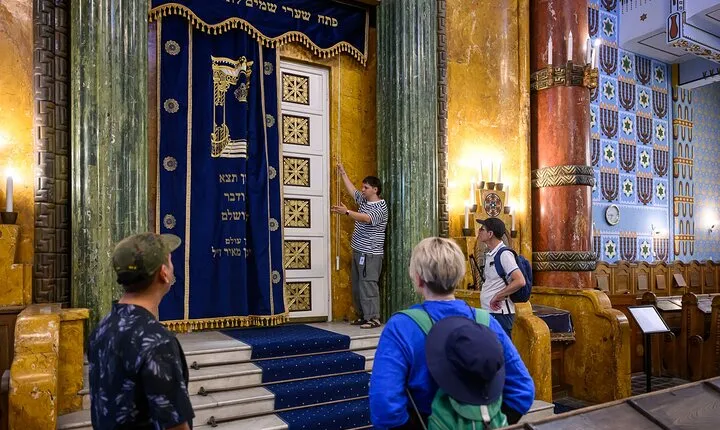 Budapest Jewish Heritage Tour & Synagogue Ticket