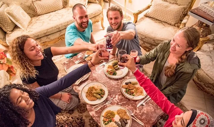 Private Cairo: Home Cooked Experience with a Local Family