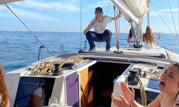 Hen Party Private Sailing Cruise from Barcelona