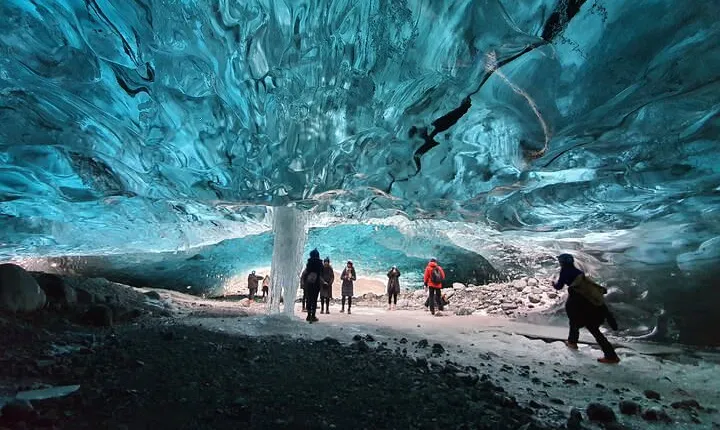 3-Day Golden Circle, Ice Cave, Glacier Lagoon & Waterfalls Tour
