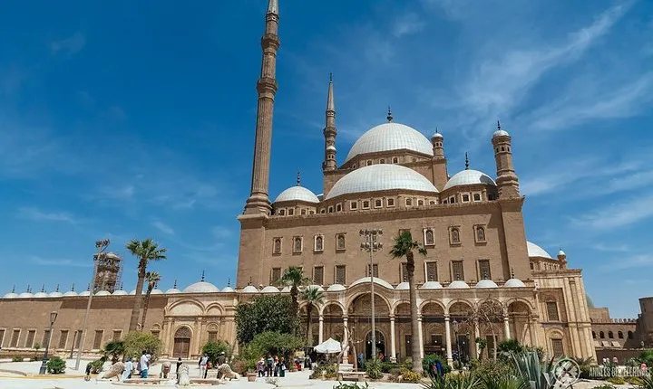 Private Over Day Cairo Tour Islamic & Coptic and Lunch - Hurghada