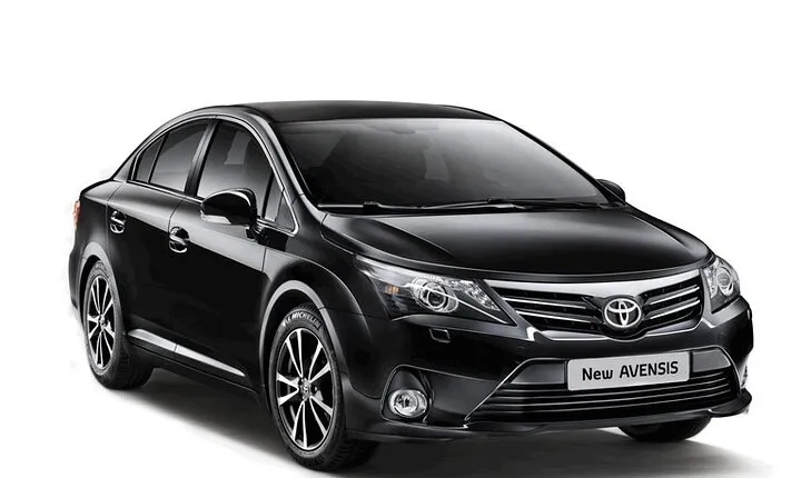 Private Sedan (4 seats) Transfer from Dublin Airport to Dublin City Center