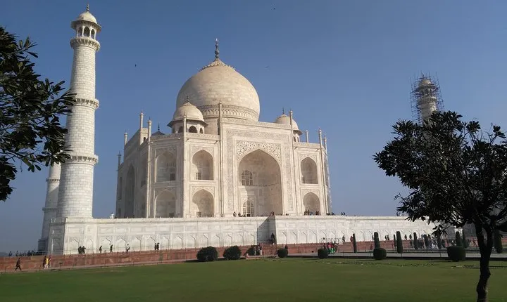 Private Guided Tour Tajmahal and Agra from New Delhi