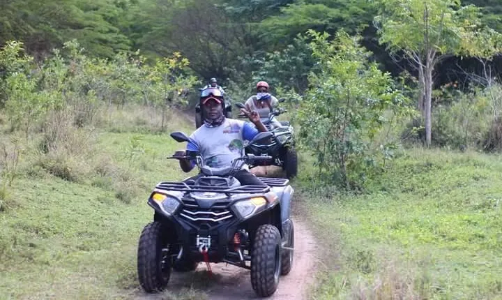 3 Hours Four-wheel Adventures