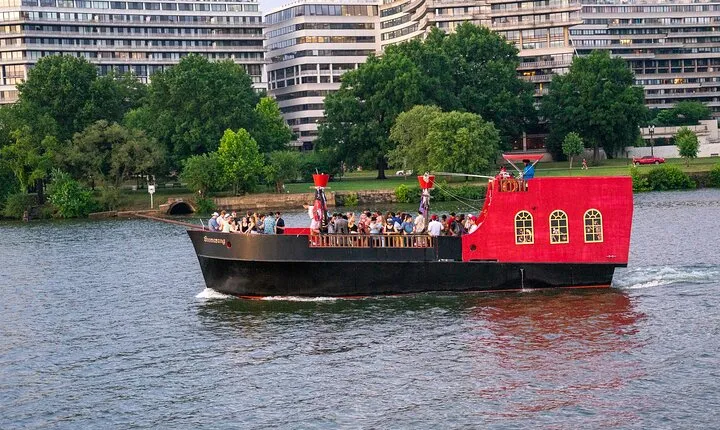 Pirate Ship Treasure Hunt Cruise with Face Painting