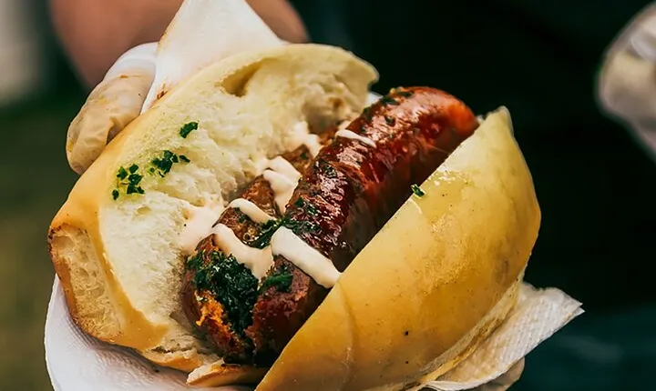 Traditional Argentine food tour in Buenos Aires