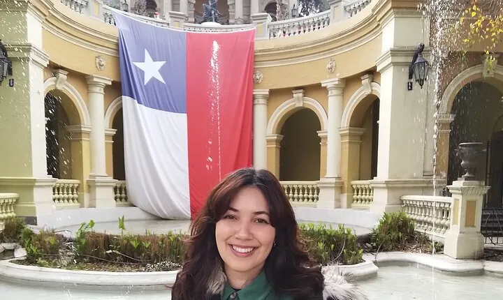 A Fabulous Walking tour by the Old Santiago of Chile -small group