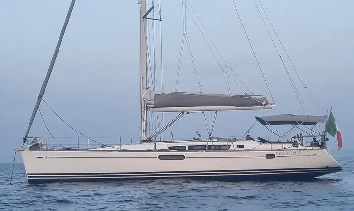 Day Cruise by Sailboat - Route: Bari and its coastline