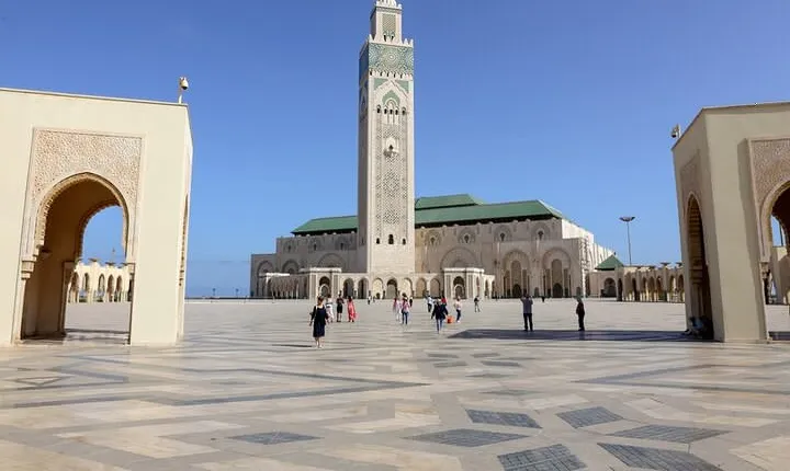 Casablanca’s Soul: Private Tour of Hassan II Mosque & More