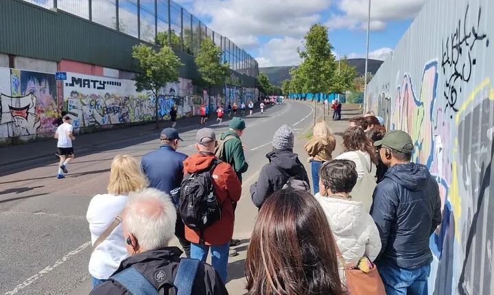 Belfast Troubles Tour: Walls and Bridges