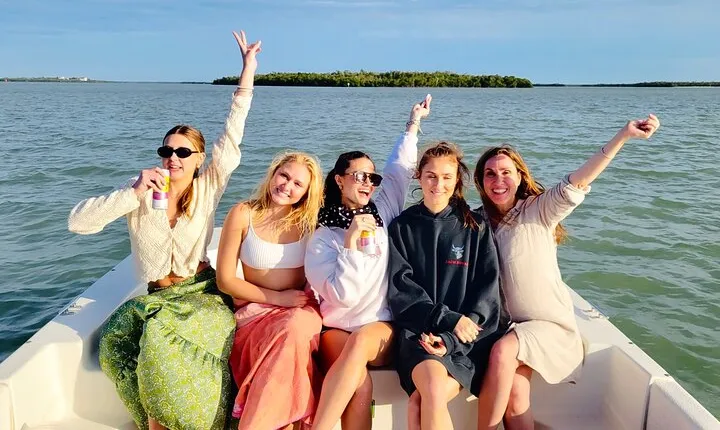 Private Marco Island / 10,000 Islands Sightseeing & Dolphin Tour