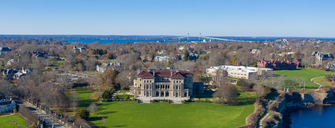 Scenic Newport self-driving audio tour