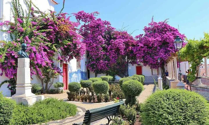 Lisbon Old Town Mystery Game: Self-Guided Outdoor Escape Tour