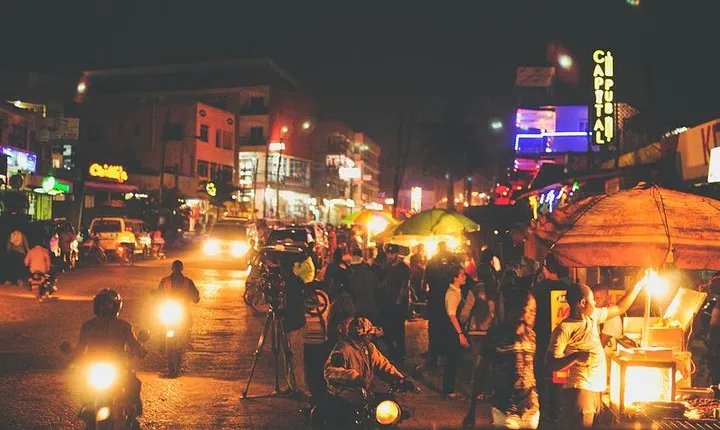 Kampala Pub Crawl | Uganda | 4 hours