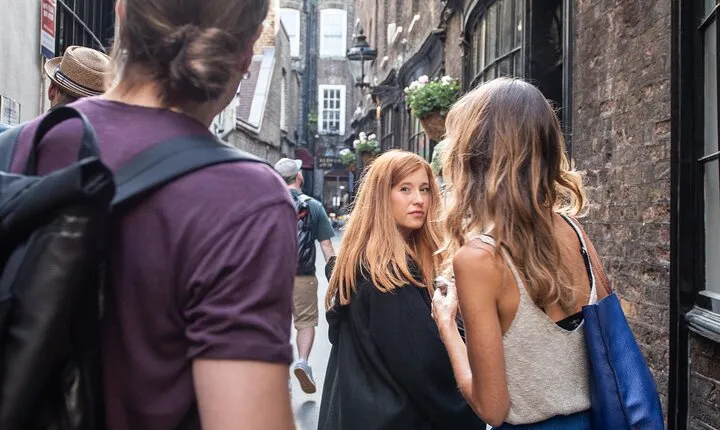 Adult-Only Harry Potter London Tour with Cocktails