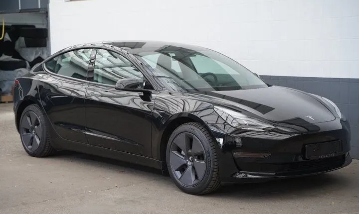 Private roundtrip transport Paris airport Orly