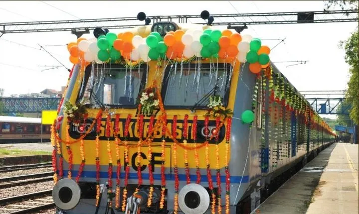 Private Full Day Taj Mahal Tour From Delhi by High Speed Gatiman Express Train