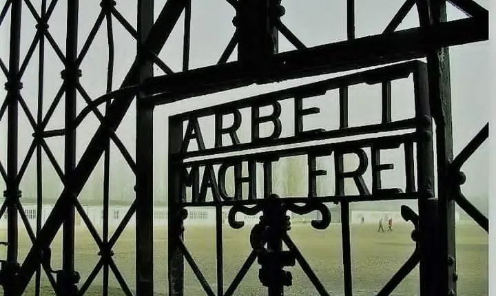 Dachau Small-Group Half-Day Tour from Munich By Train 