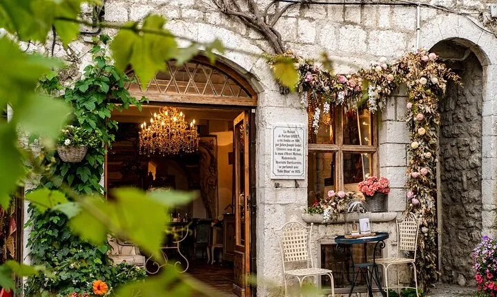 French Riviera Day Tour to Antibes, Cannes and Hidden Gems