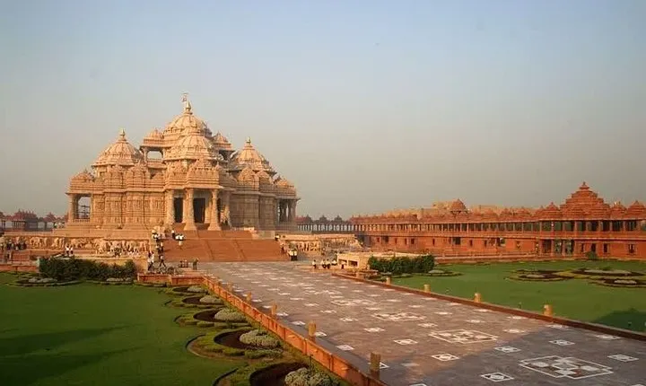 Akshardham Temple Tour