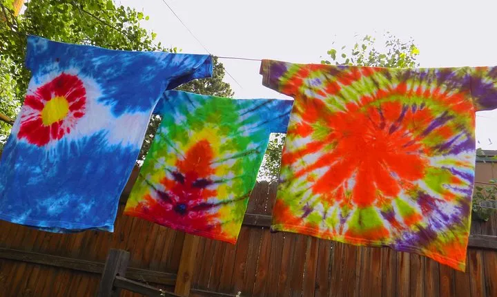 Tie-Dye Art Class in Estes Park