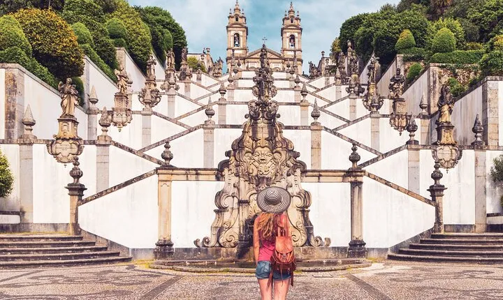 Authentic Braga & Guimarães: Small Historical Group Tour