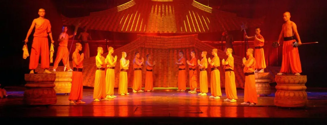 Beijing Kung Fu show with transfer