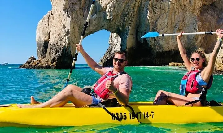 Private Los Cabos Arch & Playa del Amor tour by Glass bottom kayak
