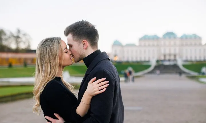 Guided Photoshoot Experience in Wien