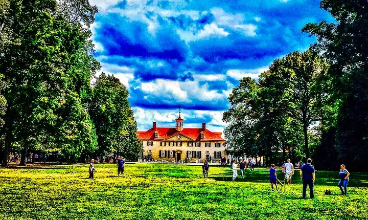 PrivateTour of Mount Vernon By Van.