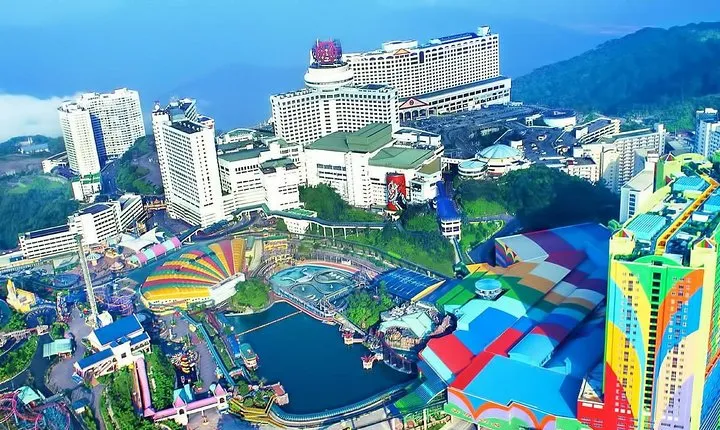 Breezy Genting Highland Day Tour from Kuala Lumpur
