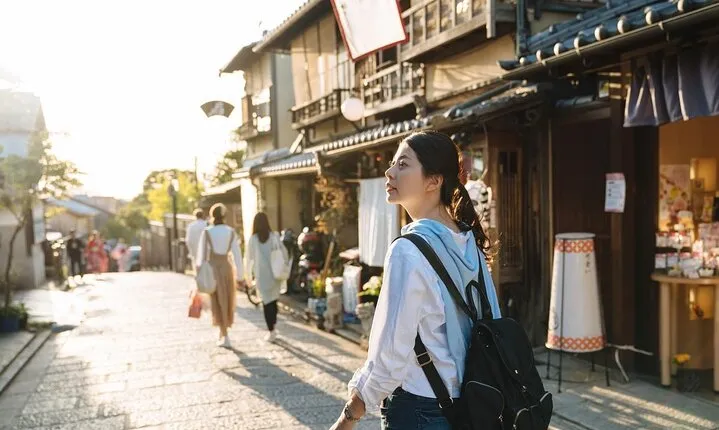 Kyoto Unveiled: Private Tour of Heritage, Beauty & Spirit