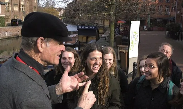 Cambridge University Walking Tour