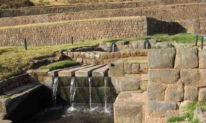 A HALF DAY - SOUTHERN VALLEY TOUR Tipon Pikillacta & Andahuaylillas