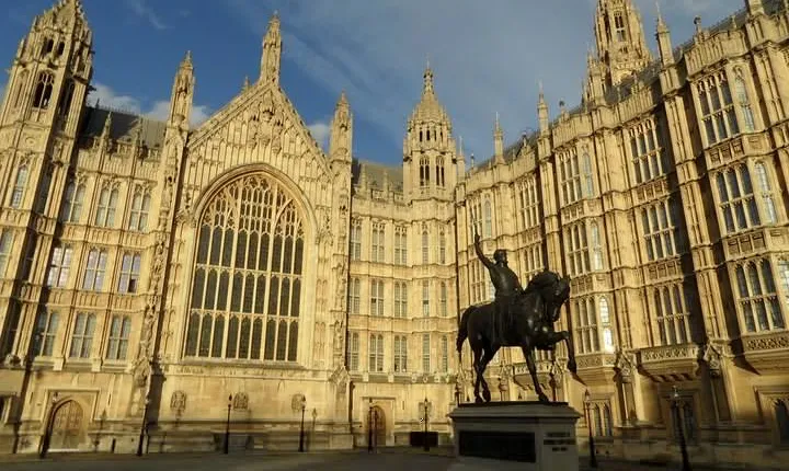 Private walking tour of central London