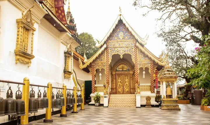 Doi Suthep Temple Tour by Local Red Car 3 Hour Adventure