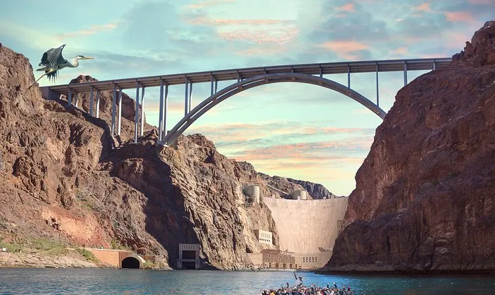 3-Hour Black Canyon Tour by Motorized Raft and Optional Transport