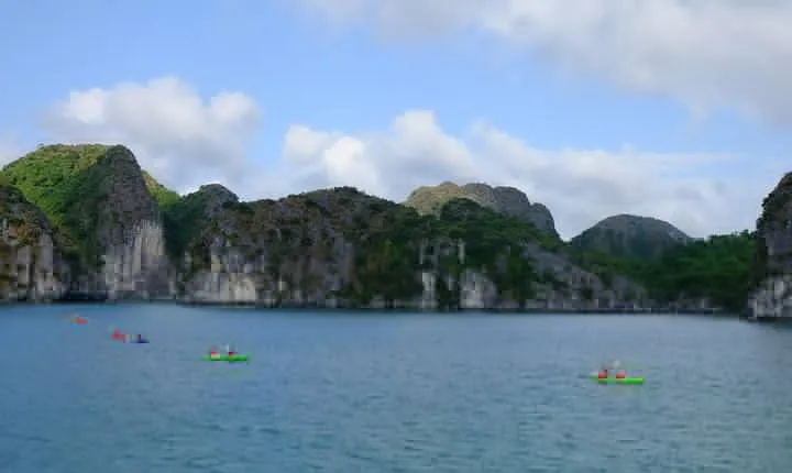 Cruising & Kayaking in Lan Ha bay - Halong bay - Cat Ba island