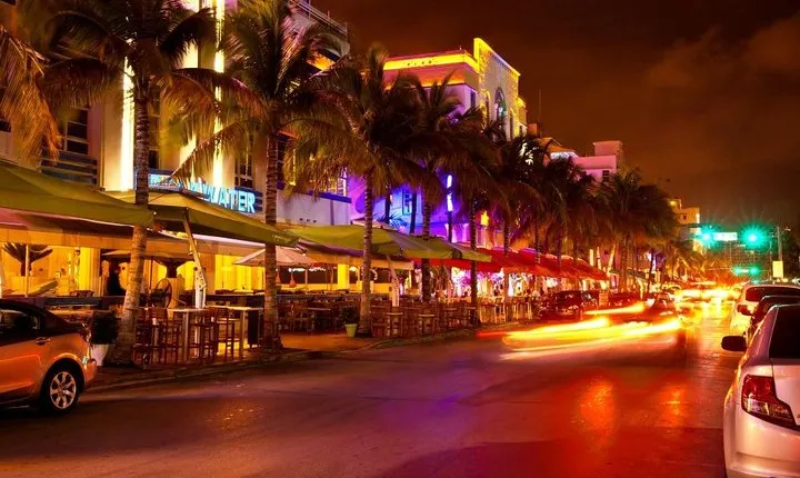 Miami Beach Bar Hunt: Get Slushed in South Beach
